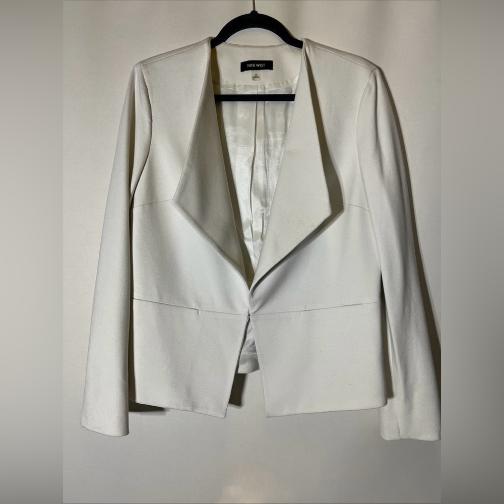 Nine West White Blazer Modern Open-Front Design Gorgeous!